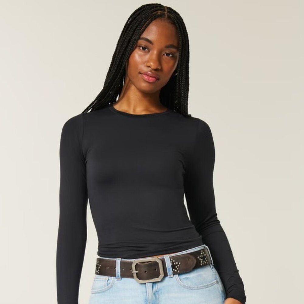 Hollister Crew Neck - Black